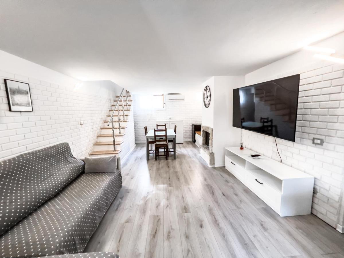 SantʼAntonio Casa In Campagna Toscana - Privacy - Free Fast Wifi - Free Netflix - Free Parking מראה חיצוני תמונה